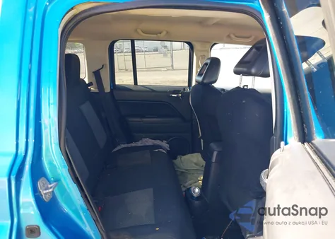 2009 Jeep Patriot Sport z USA, uszkodzony, nr VIN 1J4FF28B69D206014